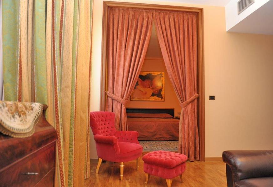 Hotel Svevo Gioia Del Colle Værelse billede