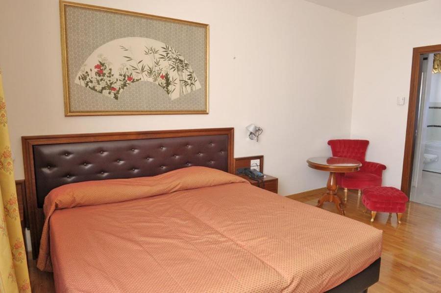 Hotel Svevo Gioia Del Colle Værelse billede
