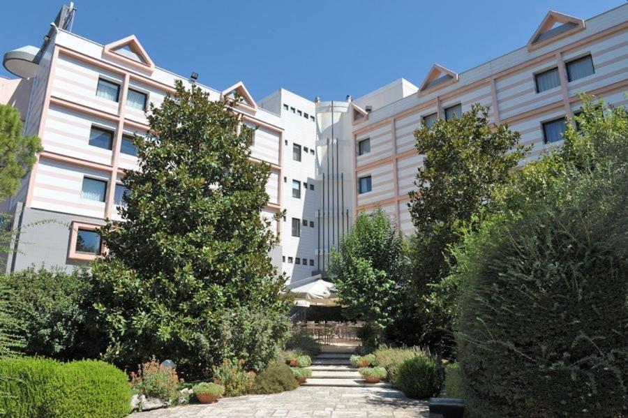 Hotel Svevo Gioia Del Colle Eksteriør billede